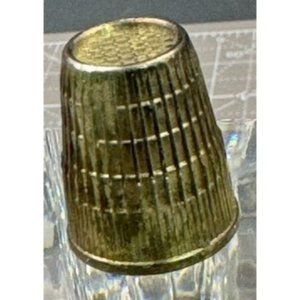 Vintage West Germany #8 16mm Gold Tone Metal Thimble for Sewing Quilting Collect